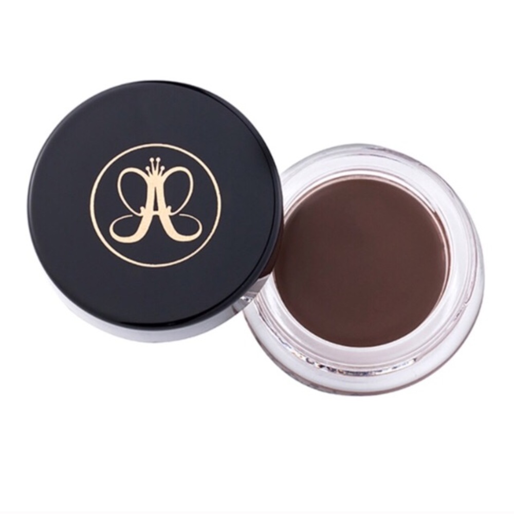 Anastasia of Beverly Hills dip brow
